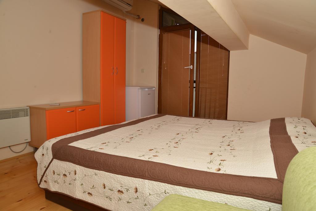 Apartments Ristak Οχρίδα Δωμάτιο φωτογραφία